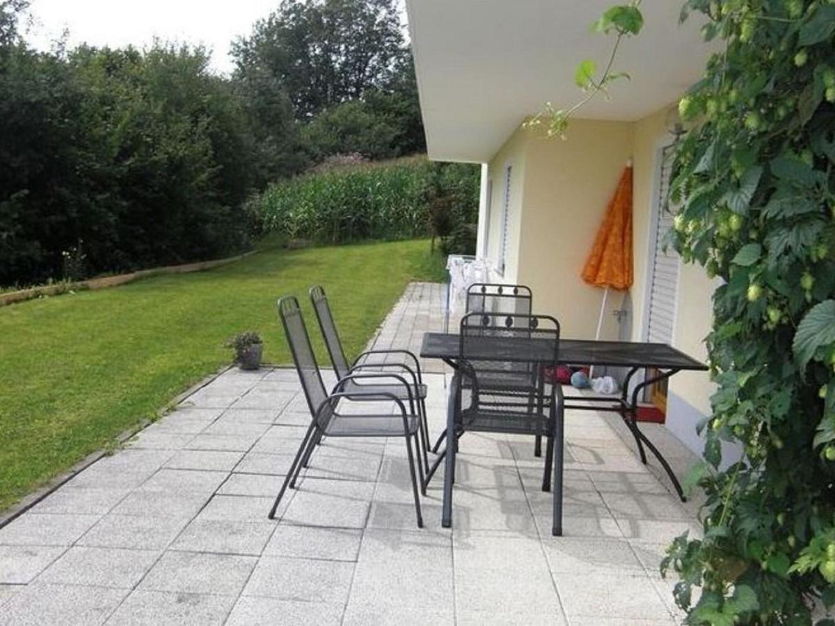 Flat With Swimming Pool In Prackenbach *