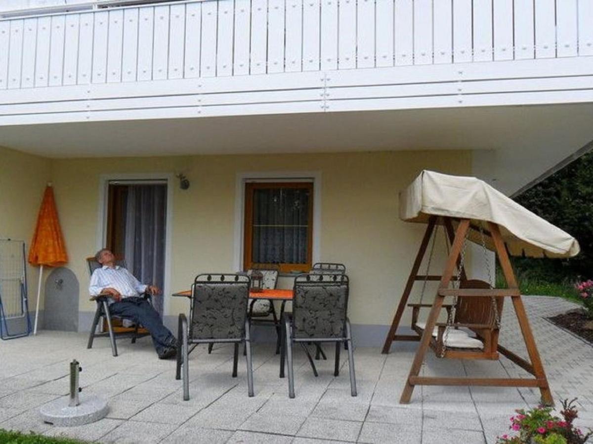 Apartment Flat With Swimming Pool In Prackenbach