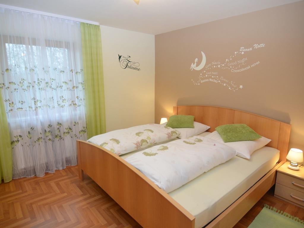 Flat With Swimming Pool In Prackenbach * Viechtach