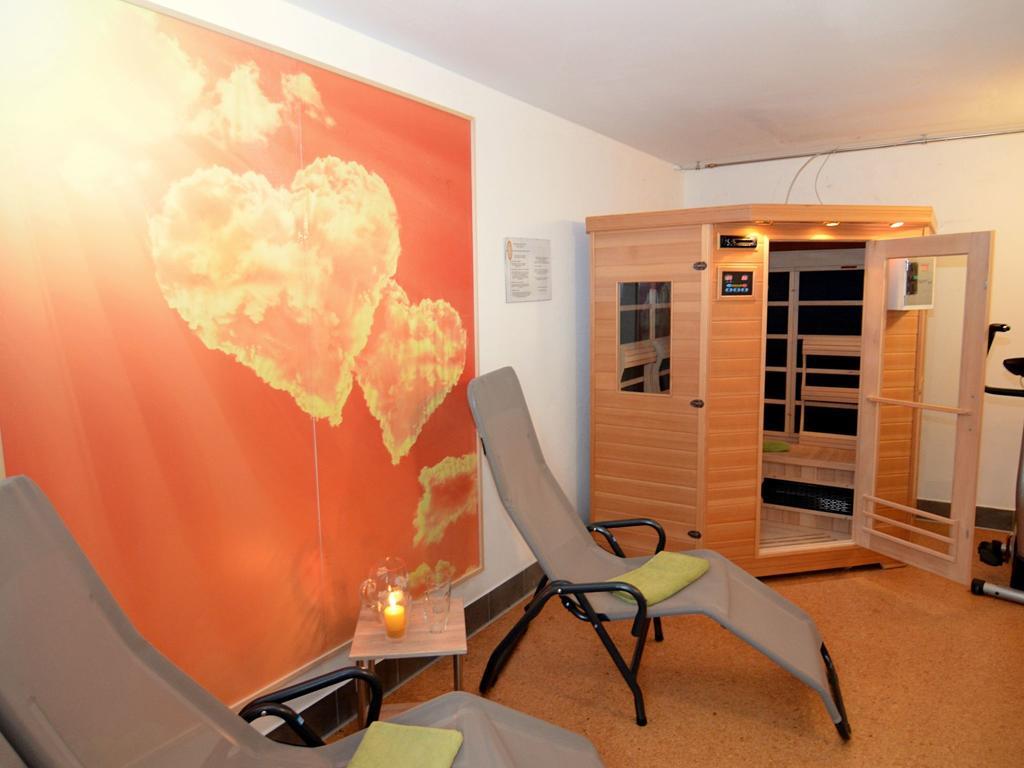 Flat With Swimming Pool In Prackenbach Apartment *